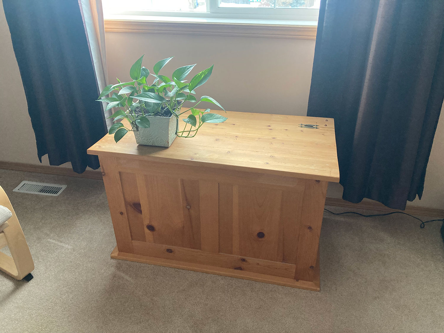 Pine Blanket Chest