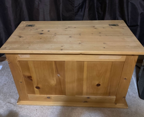 Pine Blanket Chest